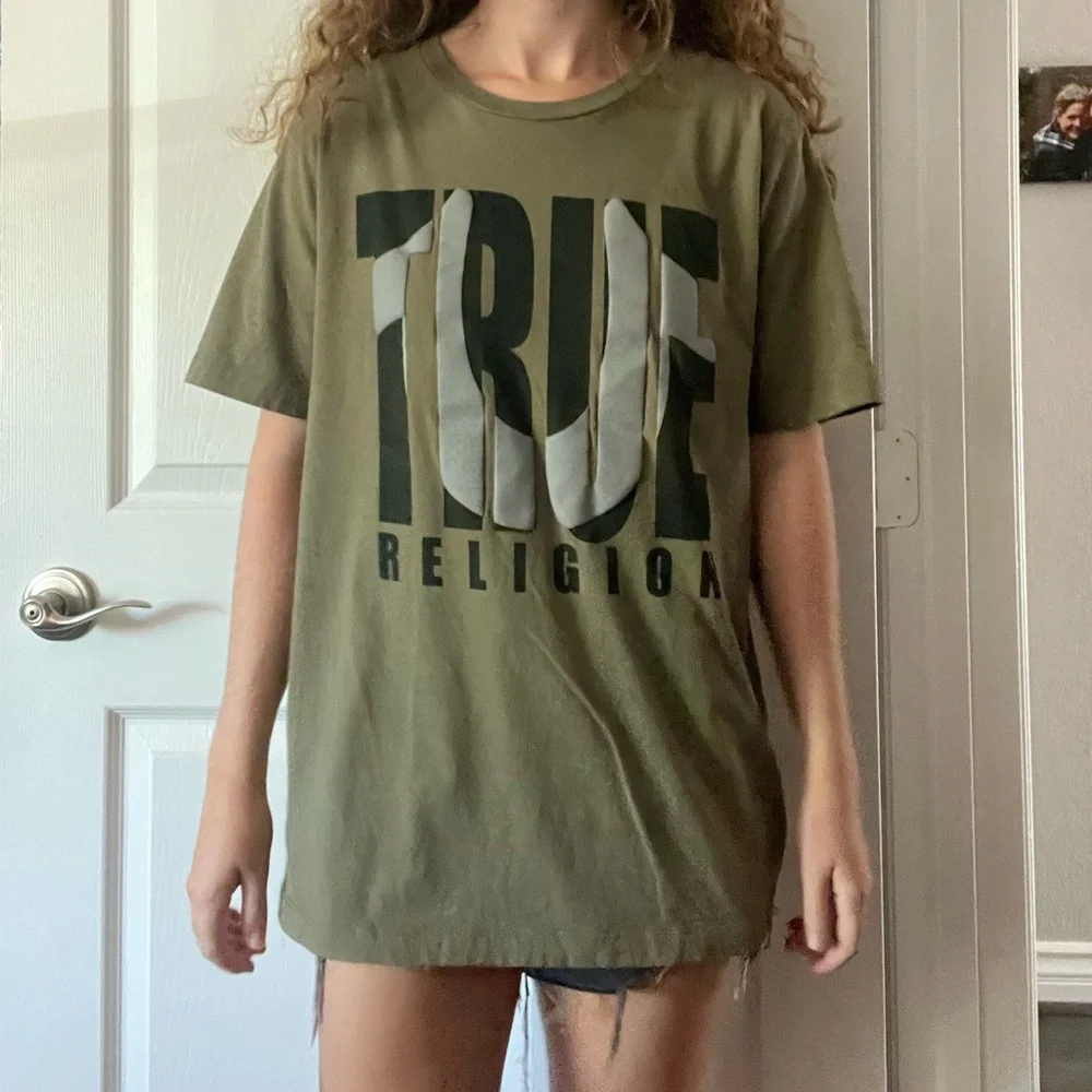 NWOT True Religion Graphic T-Shirt